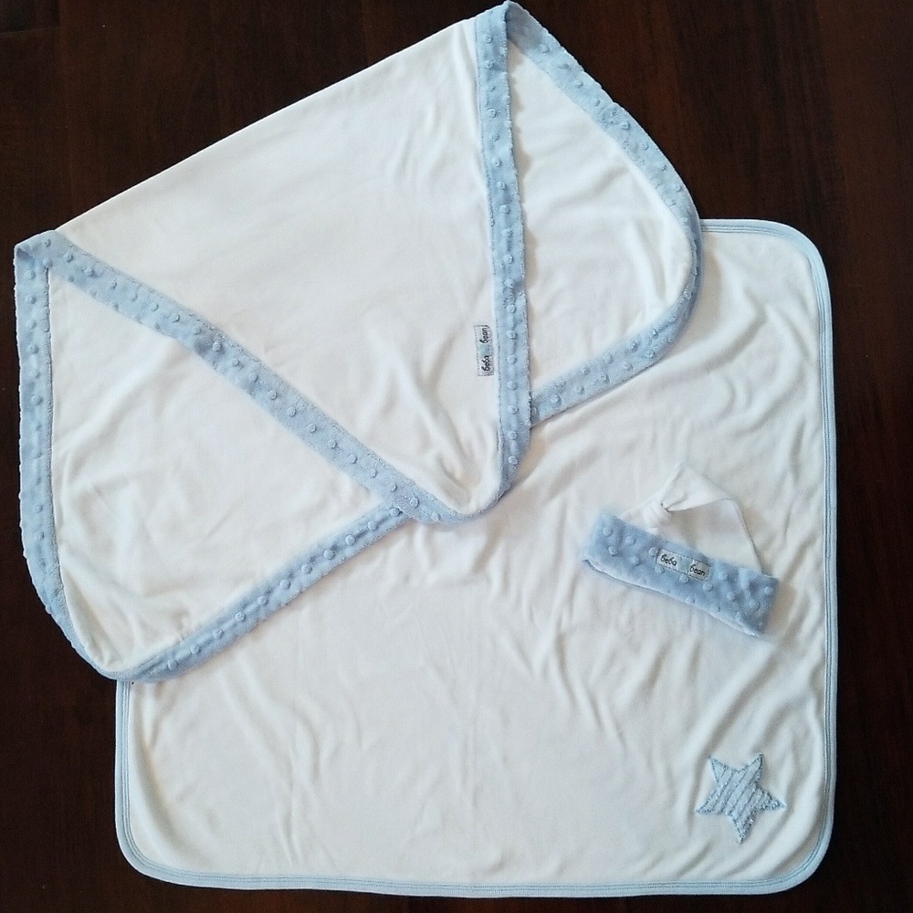 LUXURY Haute Baby, beba bean 2-Blanket Set & Hat